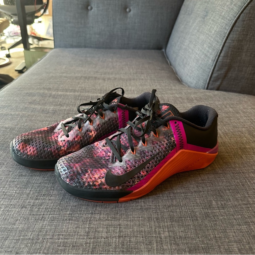 EUC Nike Metcon 6 sneaker/trainer, sz W11 M9.5, Martian Sunrise M9.5 / W11